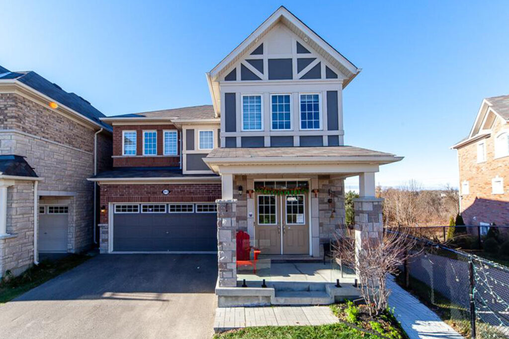 Just Lease Secured – PICKERING
